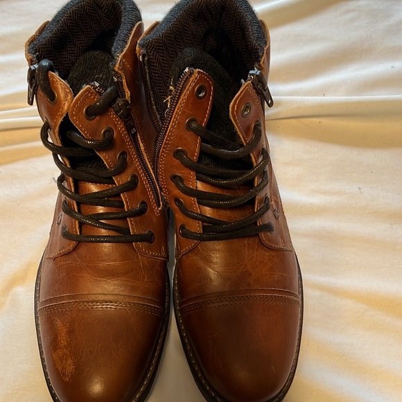 Brand new men’s Steve Madden boots - Picture 5 of 6